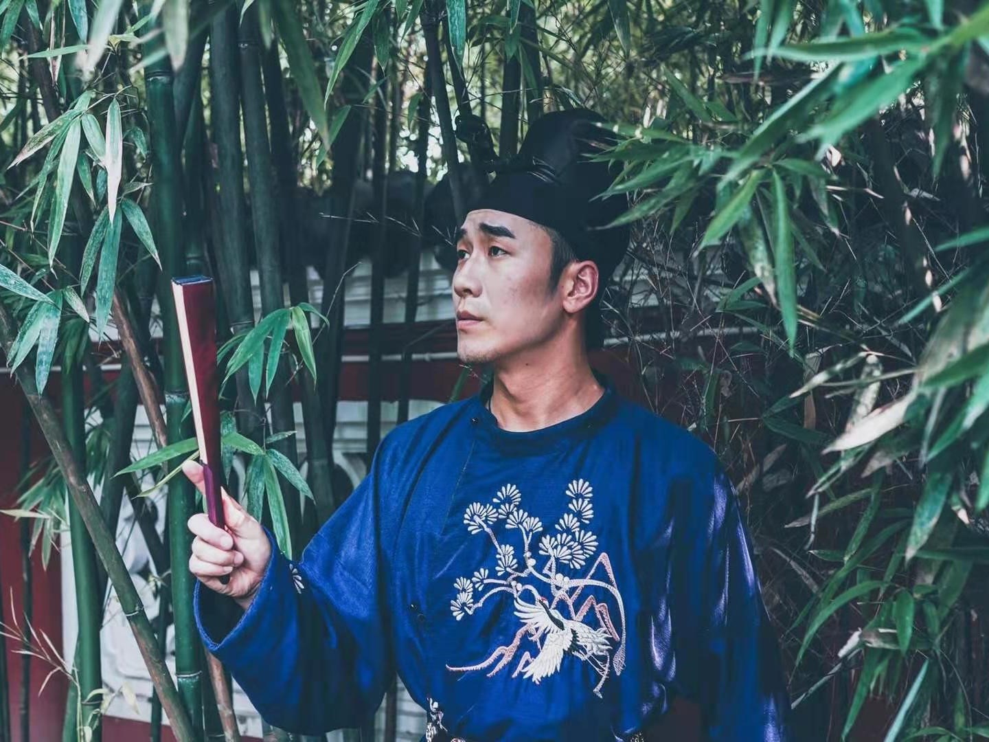 朱毅桐就职于西安市话剧院