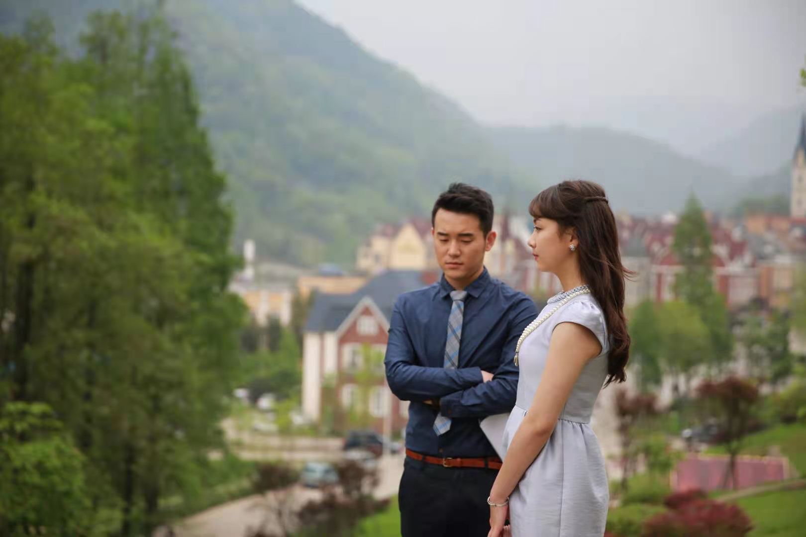 2015级学生参加电视剧《富家千金》的拍摄