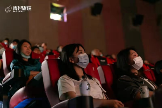 戏剧演艺学院党支部、戏剧演艺学院团总支 暖心放映&middot;爱心助残志愿活动