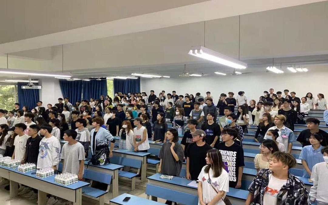 戏剧演艺学院分团委  2021-2022学年第1学期全团大会