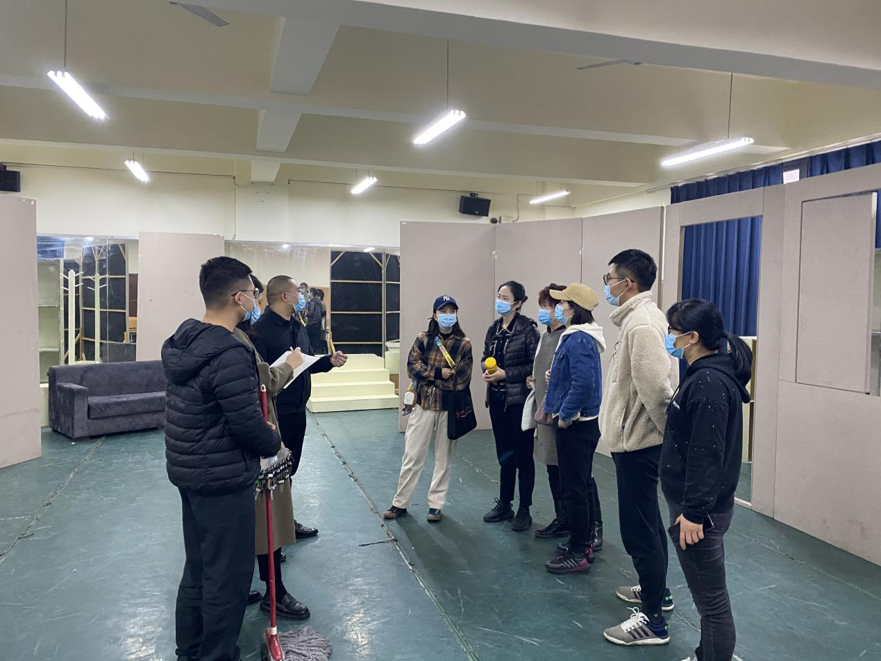 戏剧演艺学院实验实训室安全大检查