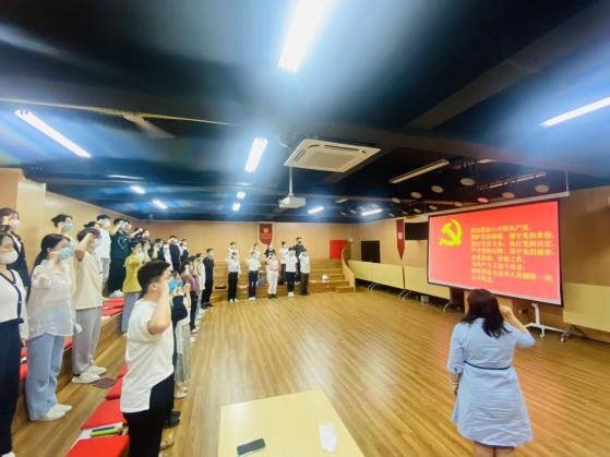 中共四川传媒学院戏剧演艺学院党总支 学生第一党支部党员发展大会