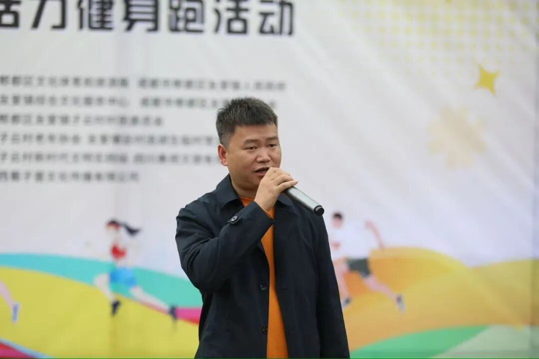 学思践悟传文脉，德艺兼修育新人